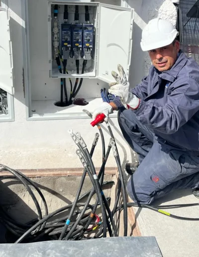 MEIP Instalaciones, Trabajador